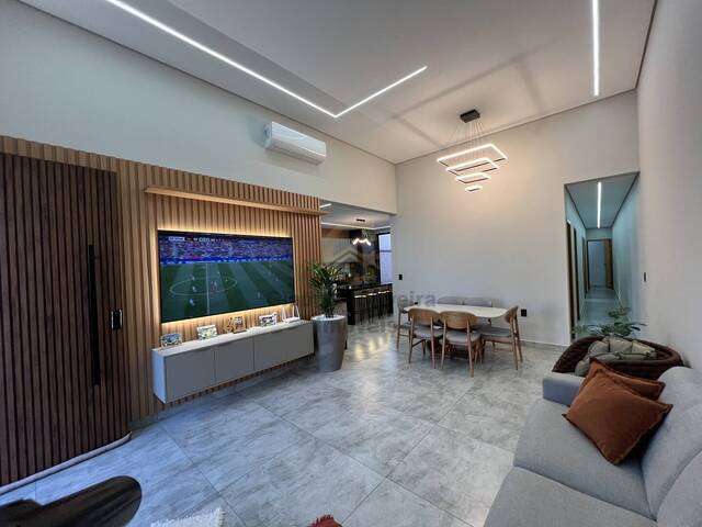 Casa para Venda em Sorocaba - 2